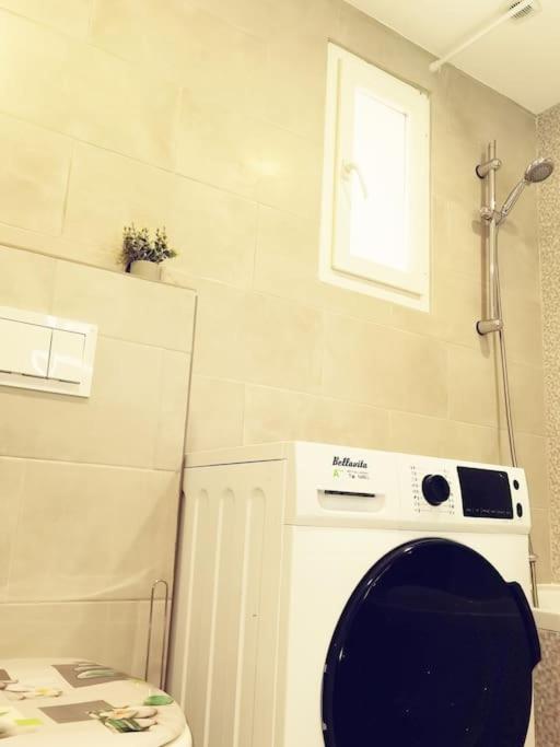 Holiday home Chaleureuse Maisonnette Lyon *